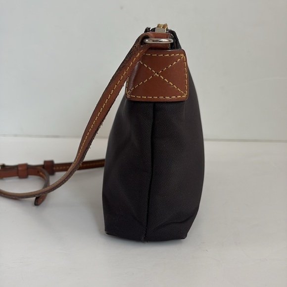 Dooney & Bourke black Nylon Crossbody Pouchette adjustable strap zip closure - Picture 8 of 16